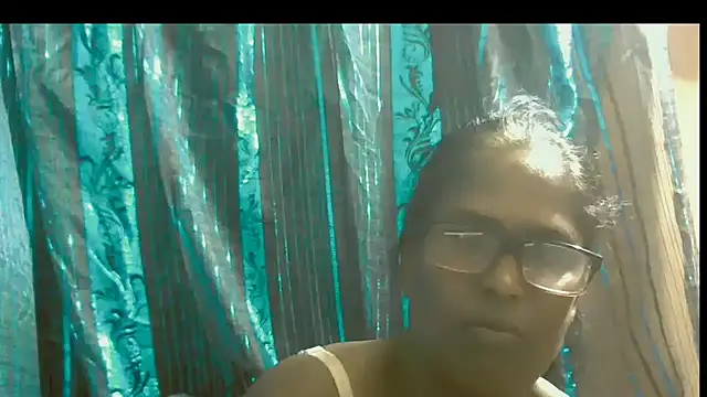 Snapshot of Exotic_indian95 chatting on 3, 2, 2026 Exotic indian95 online show from 3, 2, 2026