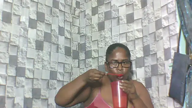 Snapshot of Exotic_indian95 chatting on 14, 4, 2026 Exotic indian95 online show from 14, 4, 2026