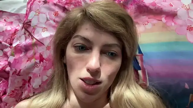 Snapshot of CelestialRuby chatting on 7, 4, 2026 CelestialRuby online show from 7, 4, 2026