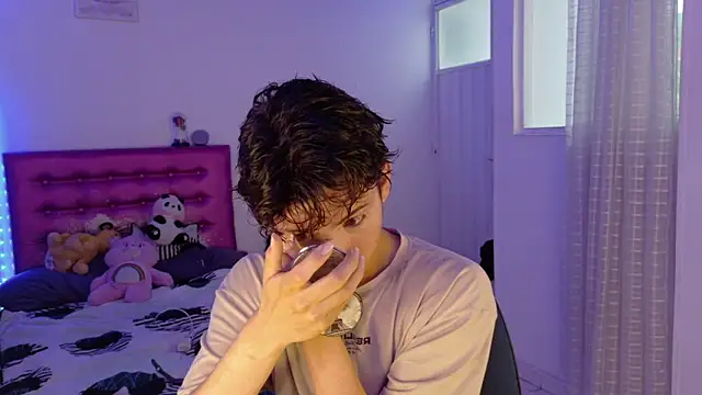 Dani Dancer online show from 4, 4, 2026