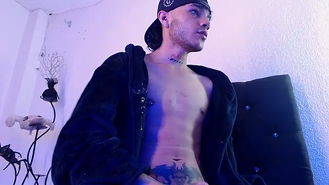 kingdani hot online show from 2, 2, 2026