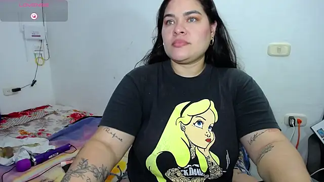 NinaFuentes2X online show from 27, 7, 2026