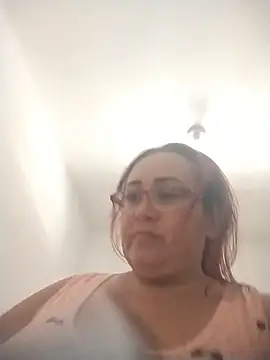 Nini Love  online show from 25, 3, 2026