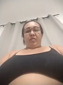 Nini Love  online show from 14, 4, 2026