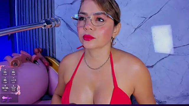 Snapshot of shayra_boobs2 chatting on 12, 6, 2026 shayra boobs2 online show from 12, 6, 2026