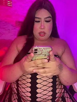 Mia Carters online show from 19, 4, 2026