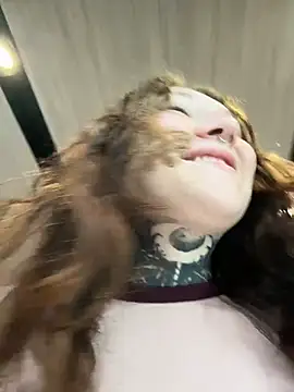 Snapshot of FionaMurr chatting on 18, 1, 2026 FionaMurr online show from 18, 1, 2026