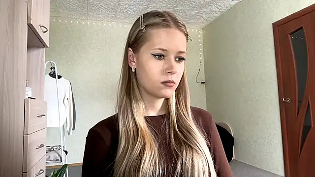 ZaidaSchwarten online show from 26, 2, 2026