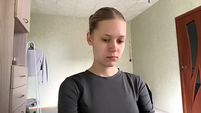 ZaidaSchwarten online show from 29, 3, 2026