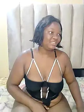 Snapshot of SexyAssQueenX chatting on 10, 1, 2026 SexyAssQueenX online show from 10, 1, 2026