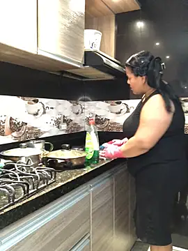 SayMarLuna online show from 9, 4, 2026