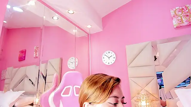 Snapshot of rousse_millers chatting on 2, 7, 2026 rousse millers online show from 2, 7, 2026