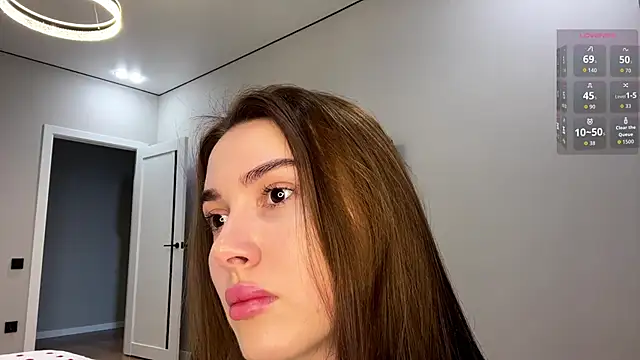 SepiahLune online show from 9, 2, 2026