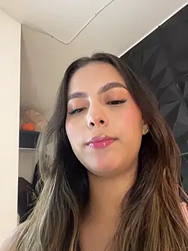 Valeria-escobar online show from 4, 4, 2026