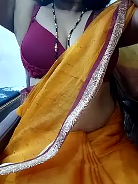 Snapshot of kusbu0077 chatting on 13, 3, 2026 kusbu0077 online show from 13, 3, 2026