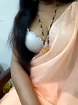 Snapshot of kusbu0077 chatting on 15, 3, 2026 kusbu0077 online show from 15, 3, 2026