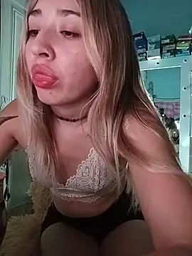 soylulita07 online show from 18, 3, 2026