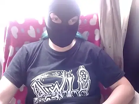 Snapshot of 666maskgirl chatting on 29, 6, 2026 666maskgirl online show from 29, 6, 2026