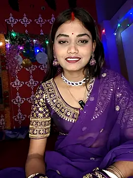 Snapshot of Sweet-priyaa chatting on 23, 4, 2026 Sweet-priyaa online show from 23, 4, 2026
