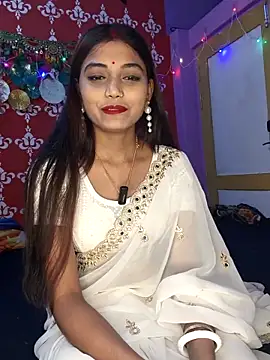 Snapshot of Sweet-priyaa chatting on 2, 5, 2026 Sweet-priyaa online show from 2, 5, 2026