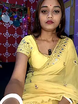 Snapshot of Sweet-priyaa chatting on 9, 5, 2026 Sweet-priyaa online show from 9, 5, 2026