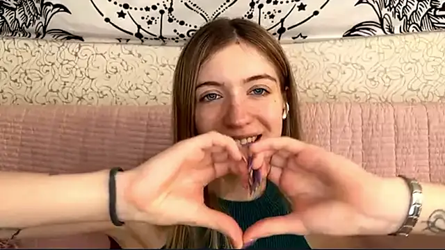 Shining Robi online show from 7, 3, 2026