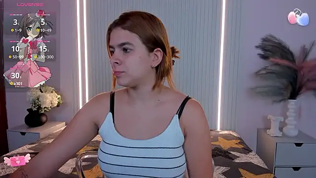 VivianOwen9 online show from 10, 2, 2026