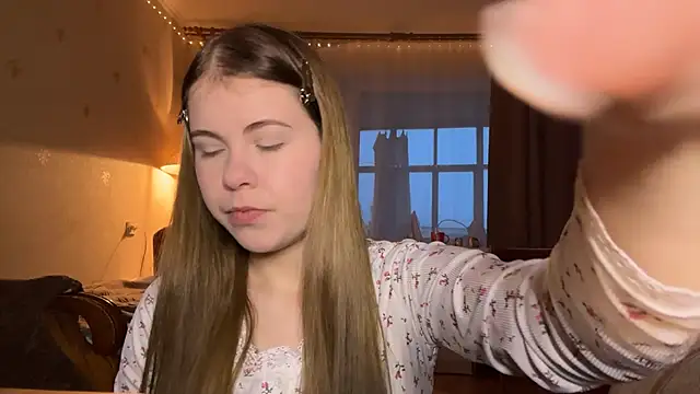 MaevAmy online show from 21, 12, 2025