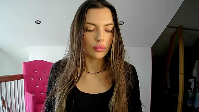 Addisonadore online show from 3, 3, 2026