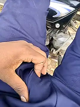 Snapshot of loki-king-143 chatting on 16, 12, 2025 loki-king-143 online show from 16, 12, 2025