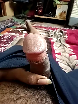 Snapshot of loki-king-143 chatting on 3, 4, 2026 loki-king-143 online show from 3, 4, 2026