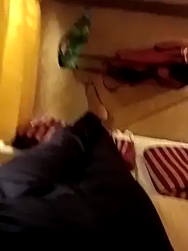 Snapshot of loki-king-143 chatting on 16, 4, 2026 loki-king-143 online show from 16, 4, 2026