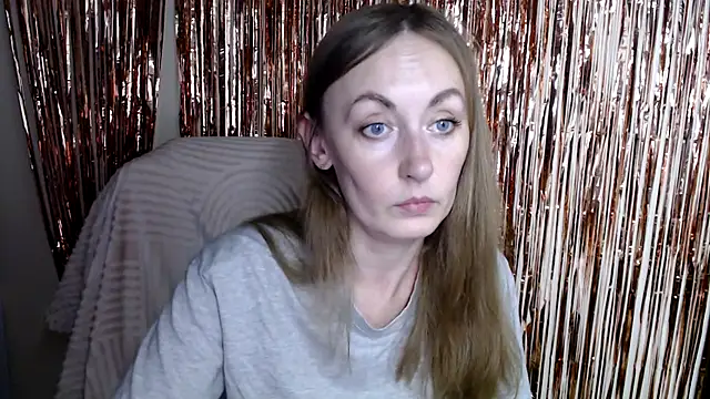 Snapshot of LiaSeass_ chatting on 26, 7, 2026 LiaSeass online show from 26, 7, 2026