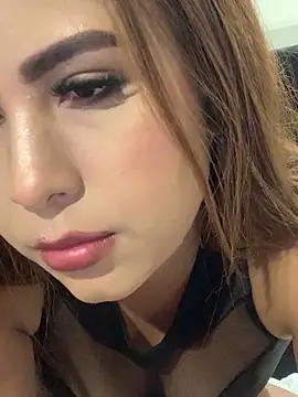 Snapshot of Lunara_Vall chatting on 11, 2, 2026 Lunara Vall online show from 11, 2, 2026