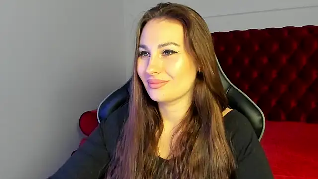 NoraFoxes online show from 6, 2, 2026