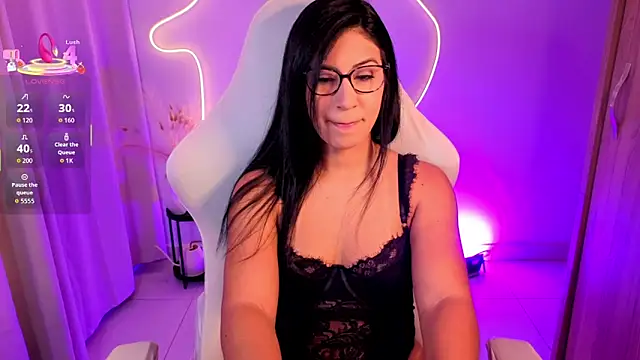 chloebum  online show from 2, 4, 2026