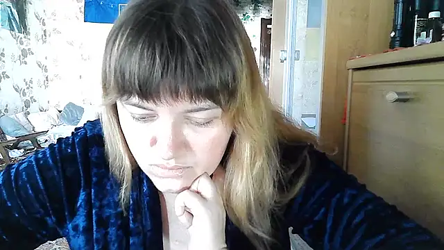 swett girll online show from 4, 8, 2026