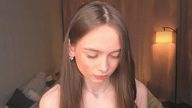 Snapshot of YvonneRobes chatting on 23, 3, 2026 YvonneRobes online show from 23, 3, 2026