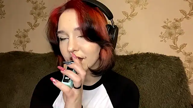 EmilyVeiro online show from 12, 2, 2026