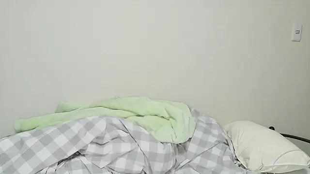 meromerona online show from 27, 2, 2026