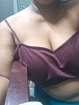 Snapshot of Sexy_doctor72 chatting on 5, 7, 2026 Sexy doctor72 online show from 5, 7, 2026