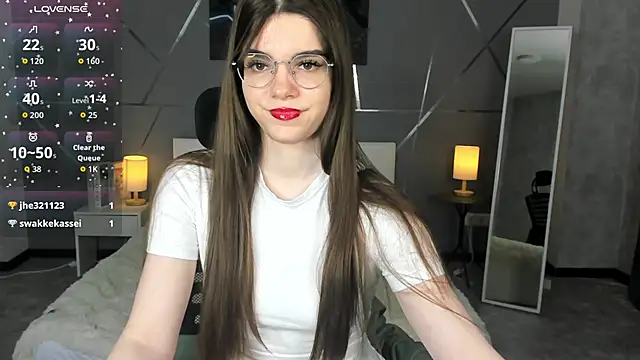 miss  evelyne online show from 10, 1, 2026