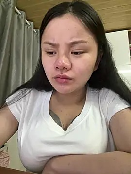 leo-kitty online show from 2, 4, 2026