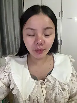 leo-kitty online show from 10, 4, 2026