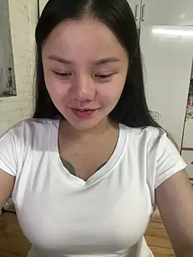 leo-kitty online show from 14, 4, 2026