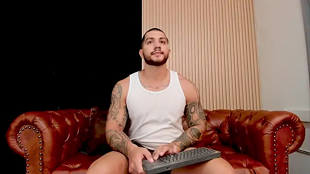 KyleNorth  online show from 7, 4, 2026