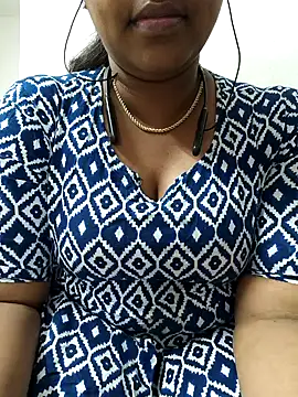 Snapshot of pattupattuma27 chatting on 9, 2, 2026 pattupattuma27 online show from 9, 2, 2026