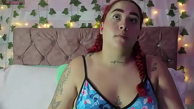 Ayla-marttinez online show from 2, 4, 2026