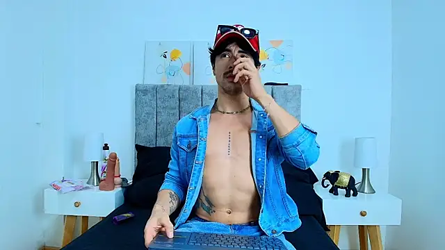 Ethan Briggs online show from 6, 1, 2026