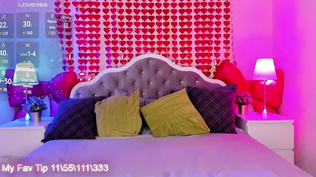 Snapshot of katymeaw chatting on 19, 2, 2026 katymeaw online show from 19, 2, 2026